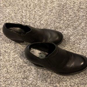 EUC Born heal ankle boot.
